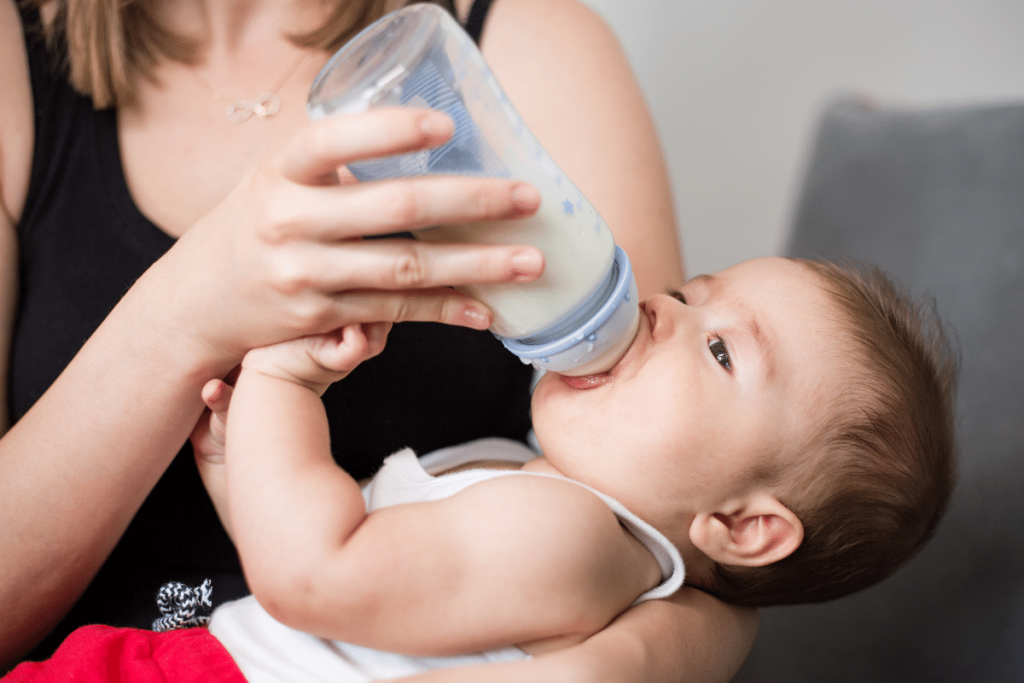 warming breast and formula milk for newborns